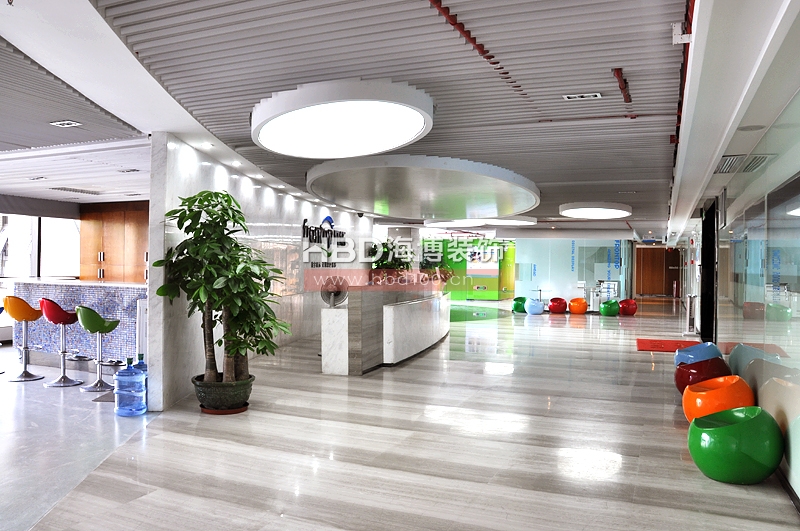 科技公司辦公室裝修設(shè)計(jì),前臺設(shè)計(jì)裝修.jpg
