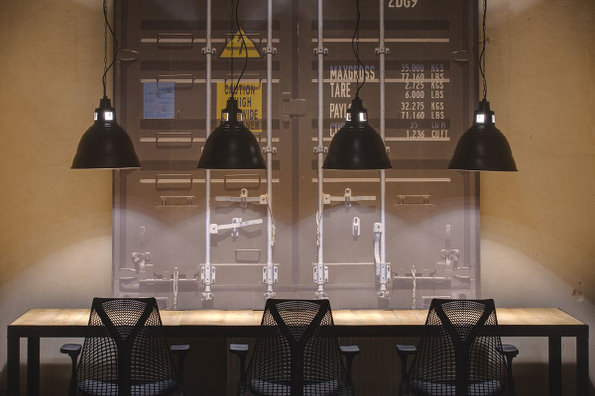 工業(yè)風(fēng)裝修設(shè)計,辦公室設(shè)計,廣州裝飾公司,環(huán)保辦公室裝修.jpg 工業(yè)風(fēng)裝修設(shè)計,辦公室設(shè)計,廣州裝飾公司,環(huán)保辦公室裝修.jpg