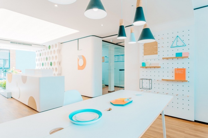 辦公室裝修設計,廣州裝修設計公司,主題辦公室設計,海博裝飾.jpg 辦公室裝修設計,廣州裝修設計公司,主題辦公室設計,海博裝飾.jpg