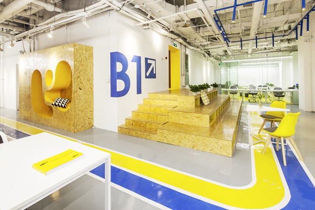 創(chuàng)意辦公室設(shè)計,辦公室裝修風(fēng)格,廣州辦公室裝修,海博裝飾.jpg 創(chuàng)意辦公室設(shè)計,辦公室裝修風(fēng)格,廣州辦公室裝修,海博裝飾.jpg