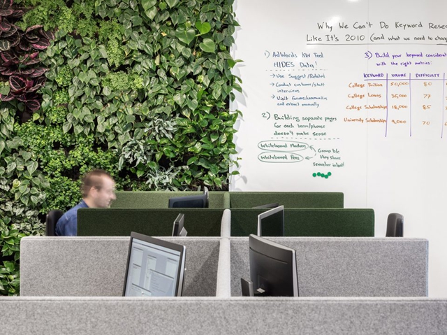 清新自然廣州辦公室裝修風格.jpg 清新自然廣州辦公室裝修風格.jpg